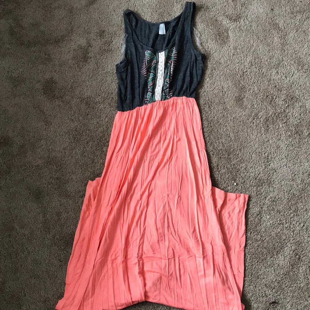 Maxi dress
